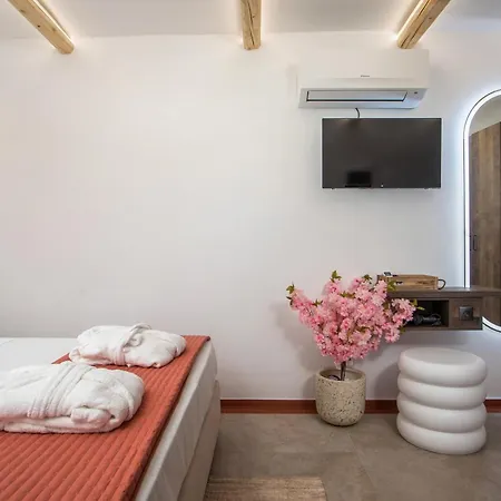 Villa Aegora *